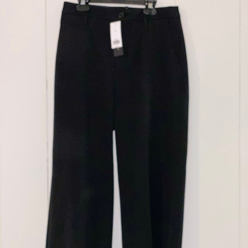 Banana Republic- NWT wide leg cropped